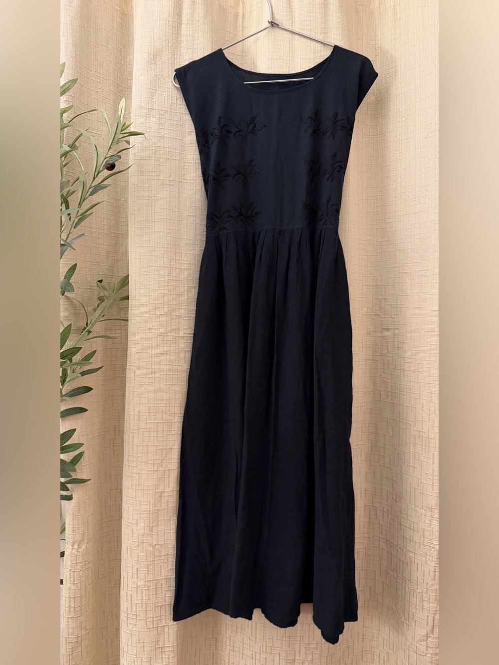 Mexican Black Sleeveless Dress
